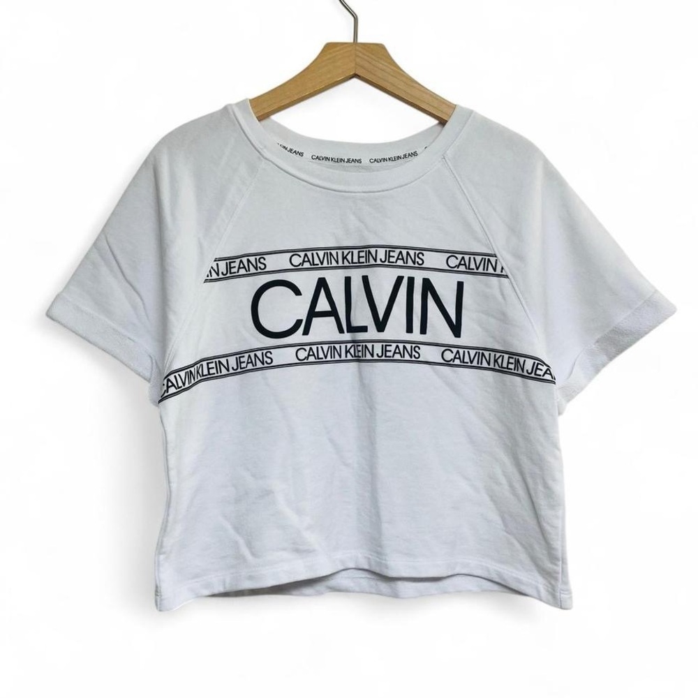 Calvin Klein boxy cropped tee